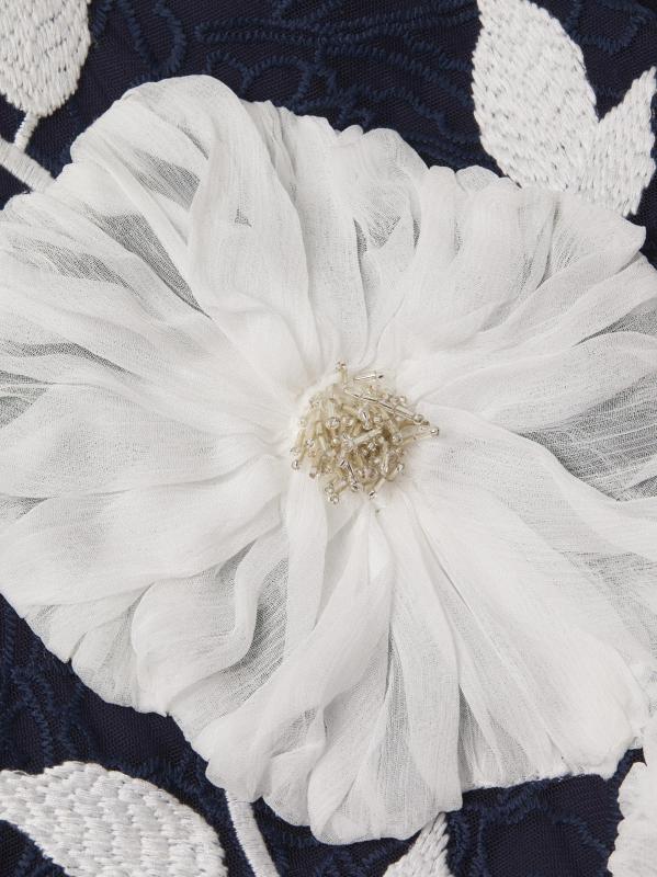 #5: فستان ليلى مطرز بالزهور بطول الشاي - البحرية العميقة