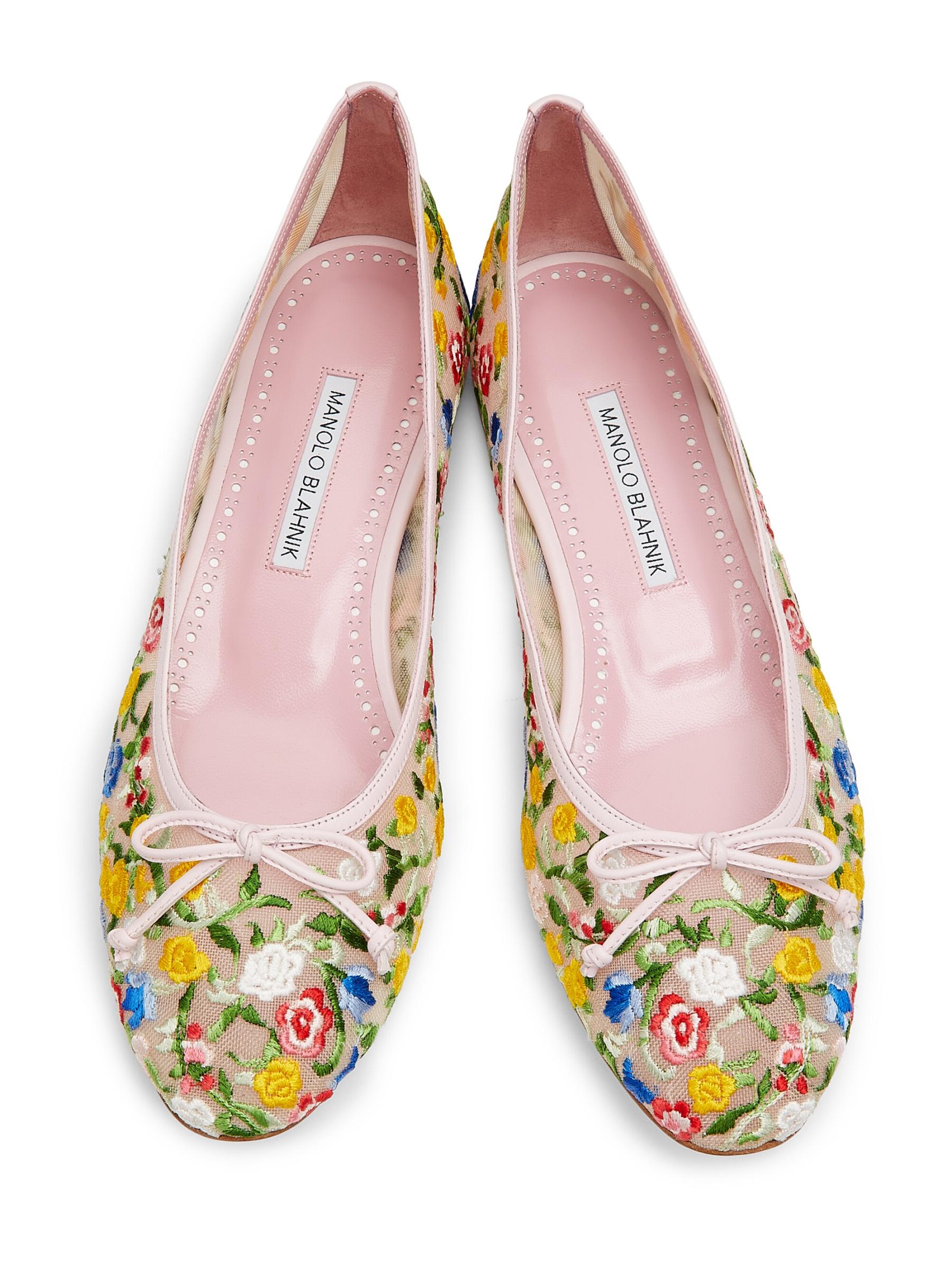 【Manolo Blahnik】雑誌掲載 VERDINO フローラル バレエシューズ Manolo Blahnik】雑誌掲載 VERDINO フローラル バレエシューズ
