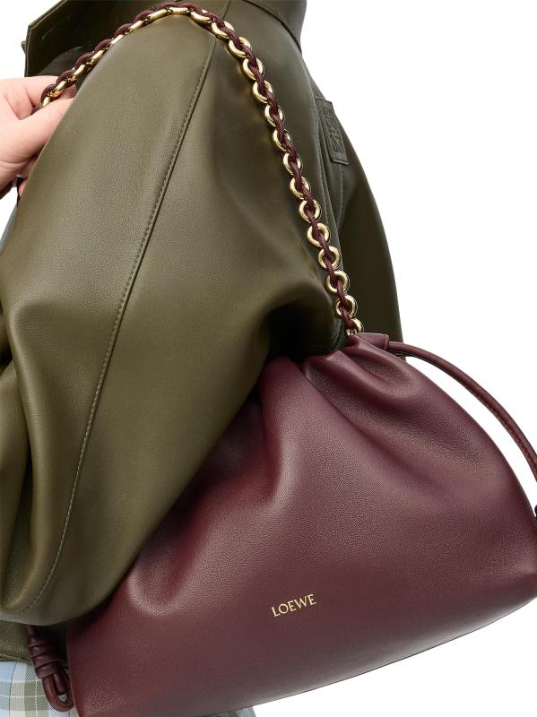 #2: حقيبة كتف فلامنكو متوسطة - كستناء داكن