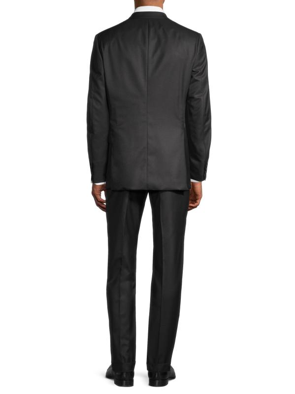 #4: بدلة صوف كلاسيكية - أسود