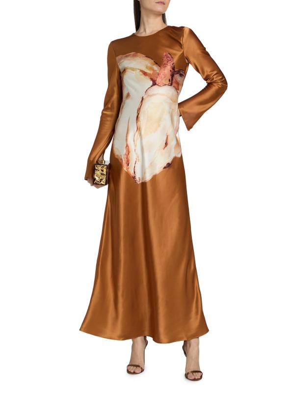 #7: فستان ماكسي ساتان من ويتونهيل أروم ليلي - زهرة الكراميل