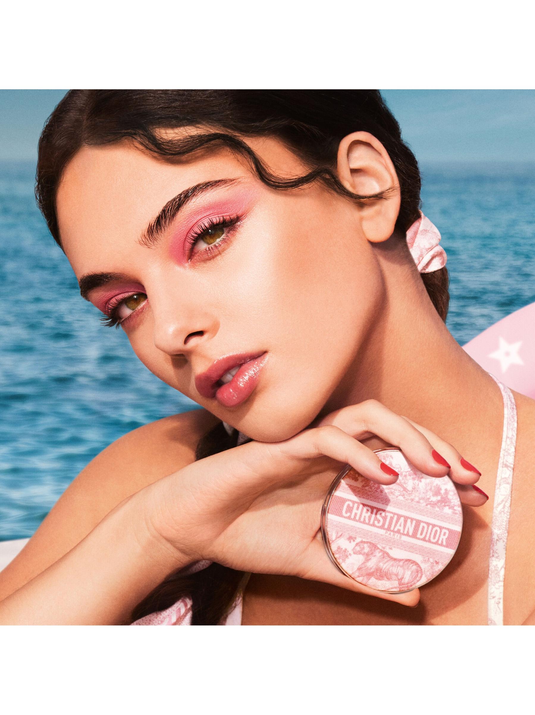 Shop Dior - Dior Forever Glow Luminizer | Saks Fifth Avenue