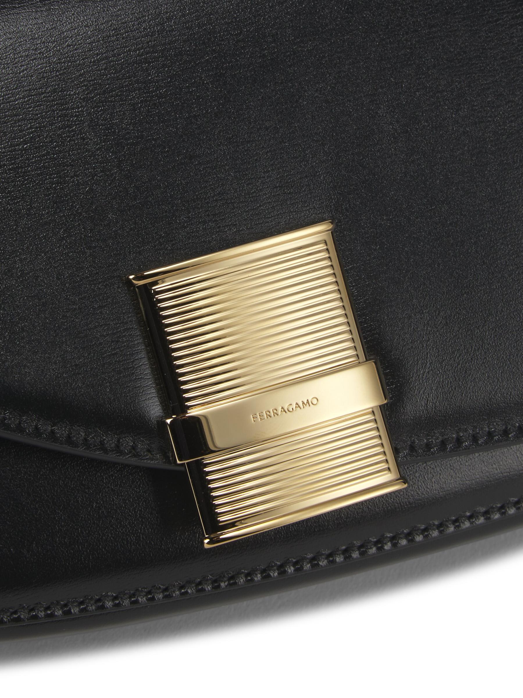 Ferragamo - フィアンマ・クロスボディバッグ をオンライン購入