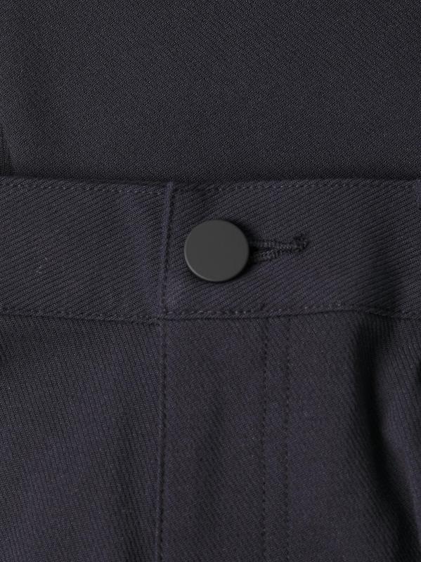 #5: بنطال جينز من نسيج رافي نيوتيريك - أزرق داكن