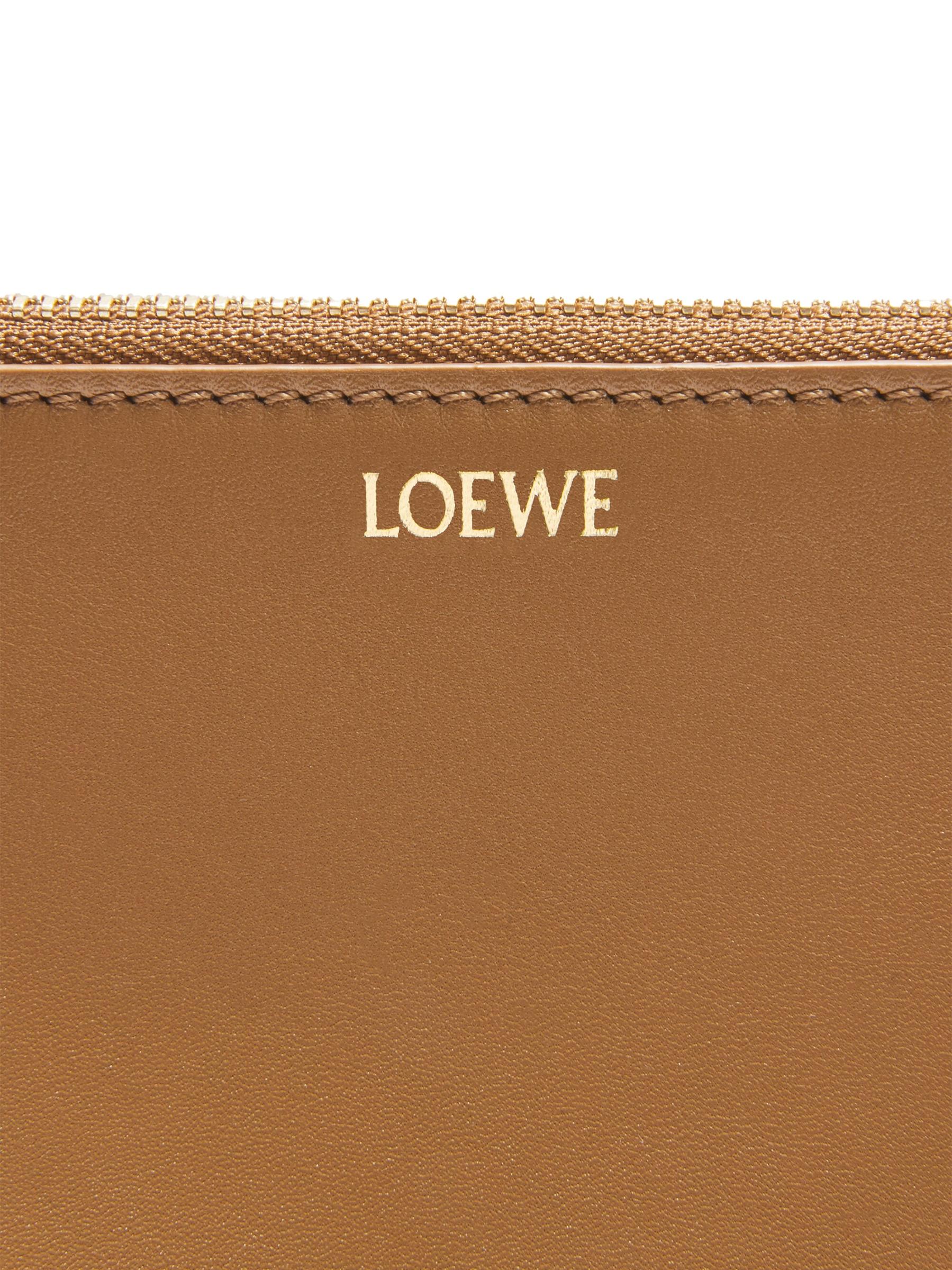 「LOEWE」T-KNOT レザー ポーチ LOEWE ロエベ クラッチバッグ KNOT T POUCH ノット Tポーチ