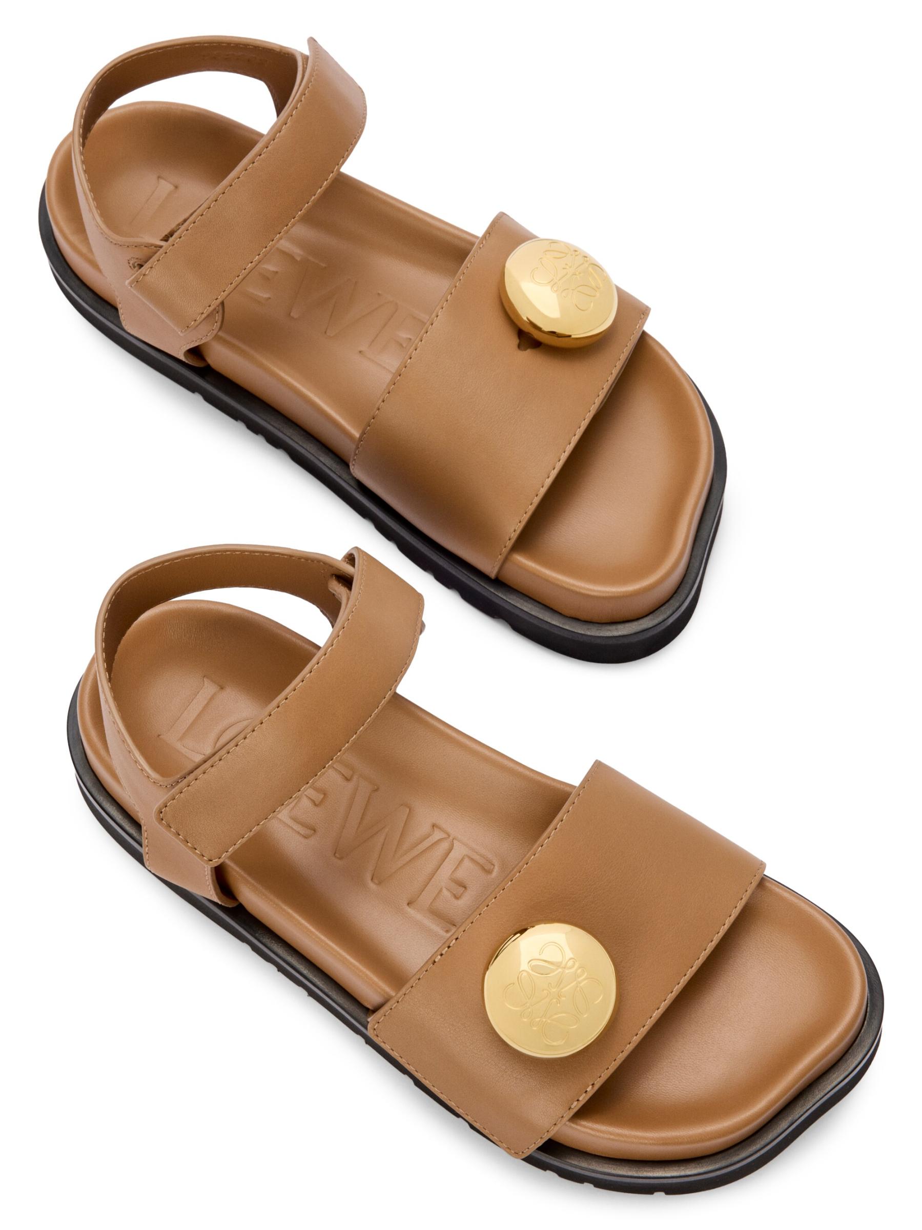 ＊LOEWE＊ペブル フットベット サンダル ソフトカーフ 関送込み ペブル フットベット サンダル（ソフトカーフ） ブラウン - LOEWE