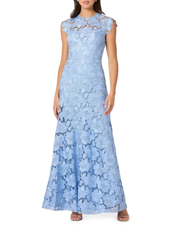 #2: فستان طويل من الدانتيل على شكل رافين - فيستا بلو