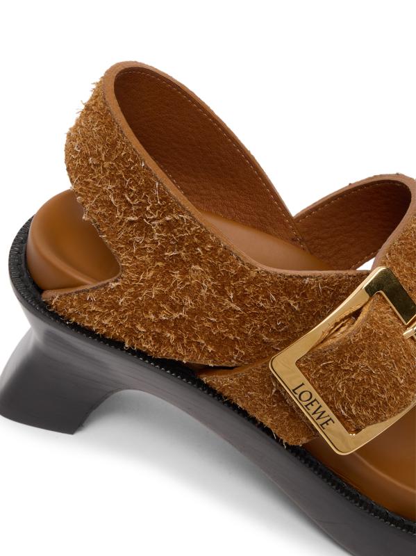 【LOEWE】Ease 90mm スエードサンダル ベージュ LOEWE Ease 90mm スエードサンダル | ニュートラル | FARFETCH JP