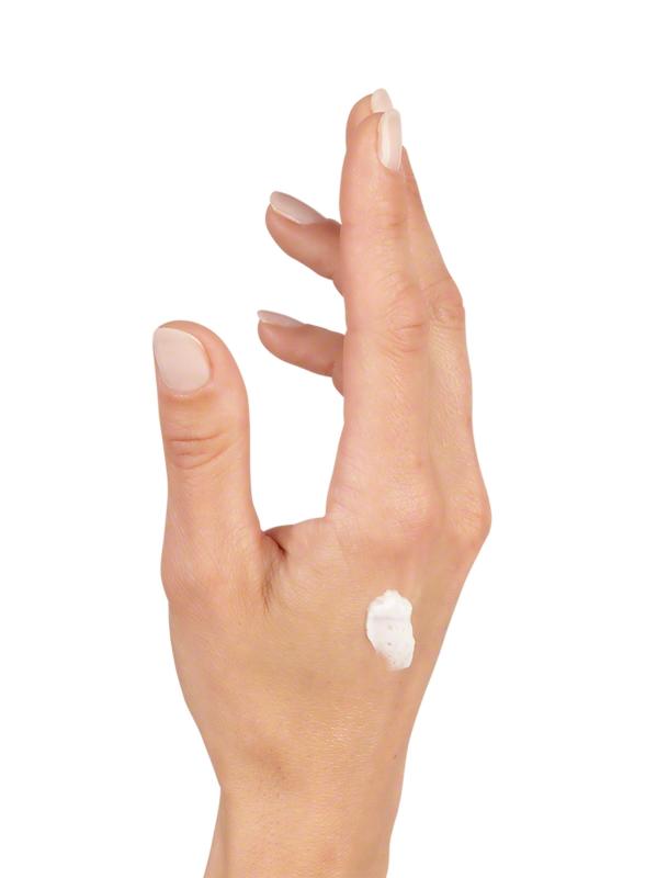 #8: كريم تقشير الوجه المنعش - NO COLOR