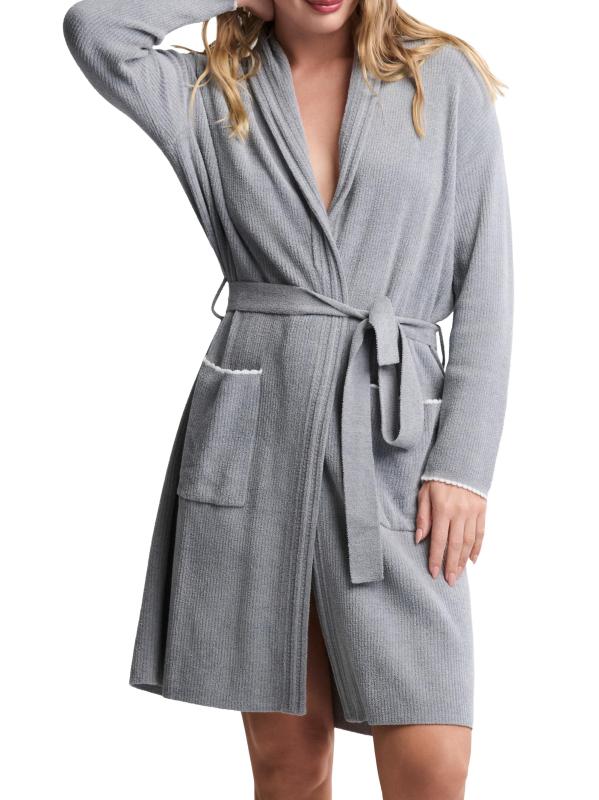 روب مضلع بأكتاف منسدلة