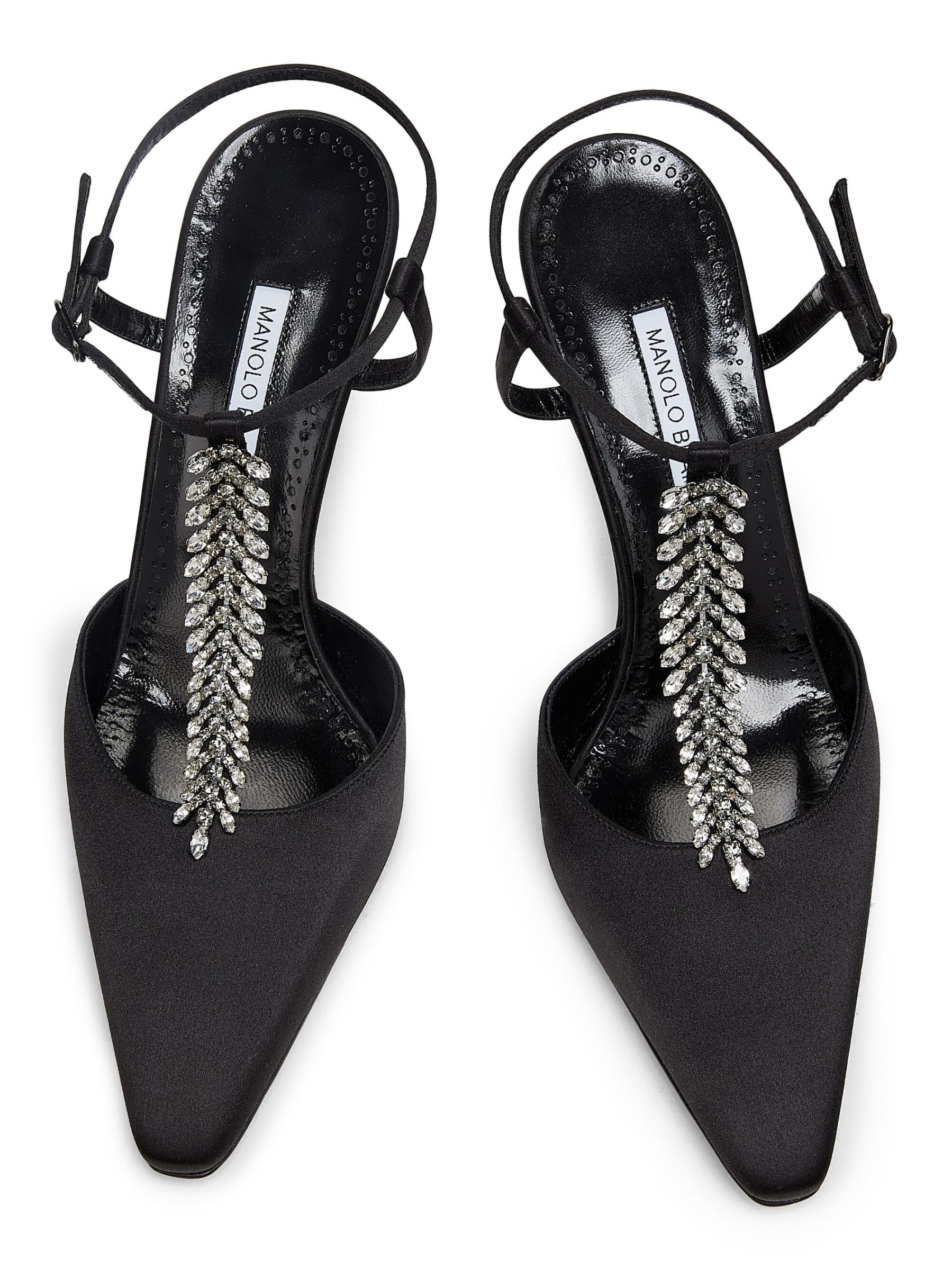 Manolo Blahnik>>ストラップ付きオープントゥサンダル MANOLO BLAHNIK - マノロブラニク リボン オープントゥ サンダル