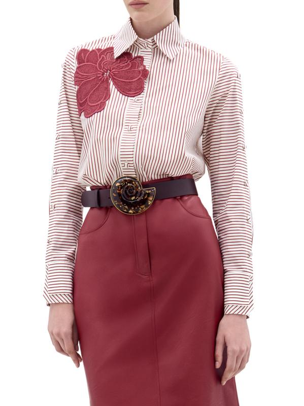 #2: بلوزة قطنية مزينة بالأزهار - خطوط التوت البري