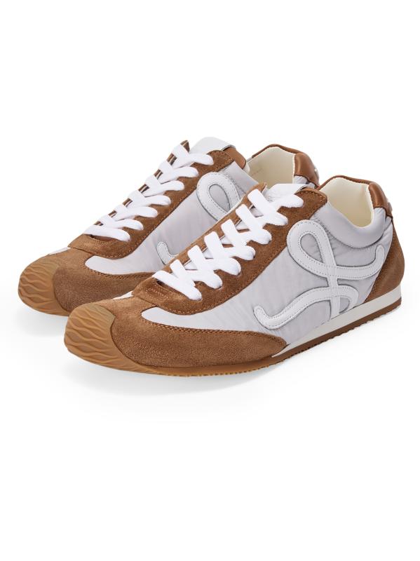【LOEWE 】バレエランナー2.0スニーカー Loewe - 女性用バレエランナー2.0スニーカー をオンライン購入