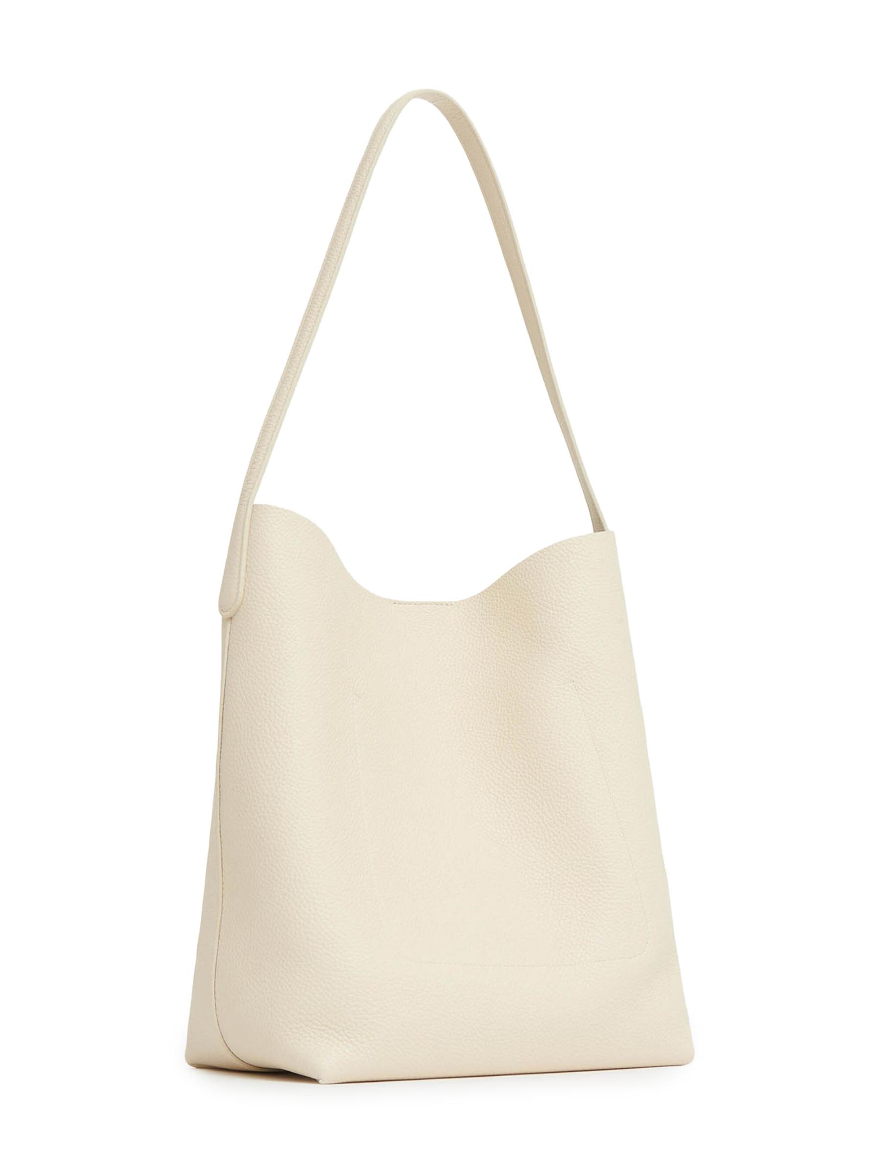 MANSUR GAVRIEL バッグ OCEAN マンサーガブリエル レア 稀少 セレブも夢中！ おしゃれに差がつく「マンサー・ガブリエル」の4