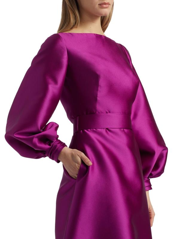 #5: فستان ساتان بأكمام بالون على شكل حرف A - أرجواني