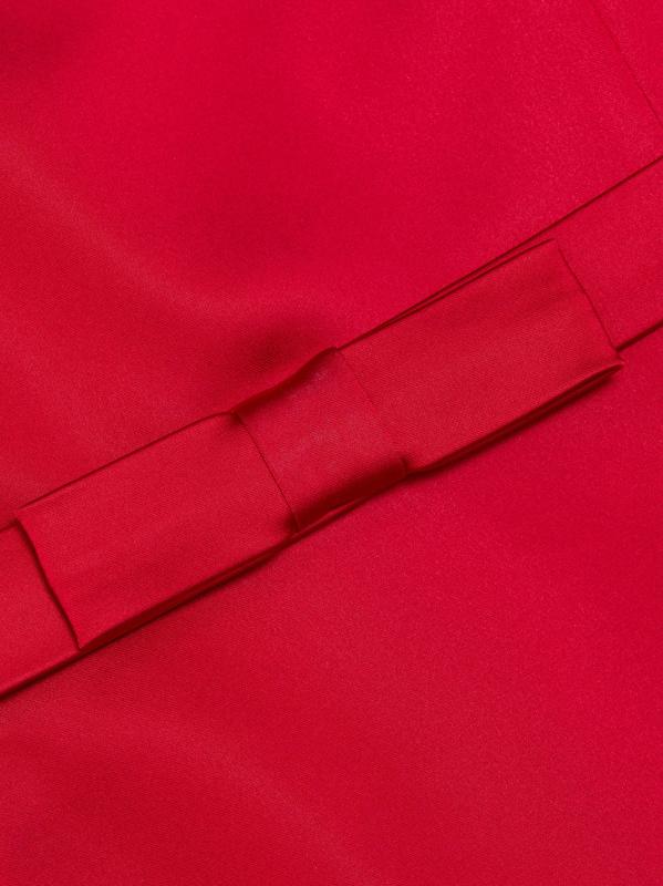 #6: رومبر قصير بدون حمالات من Avalee - أحمر