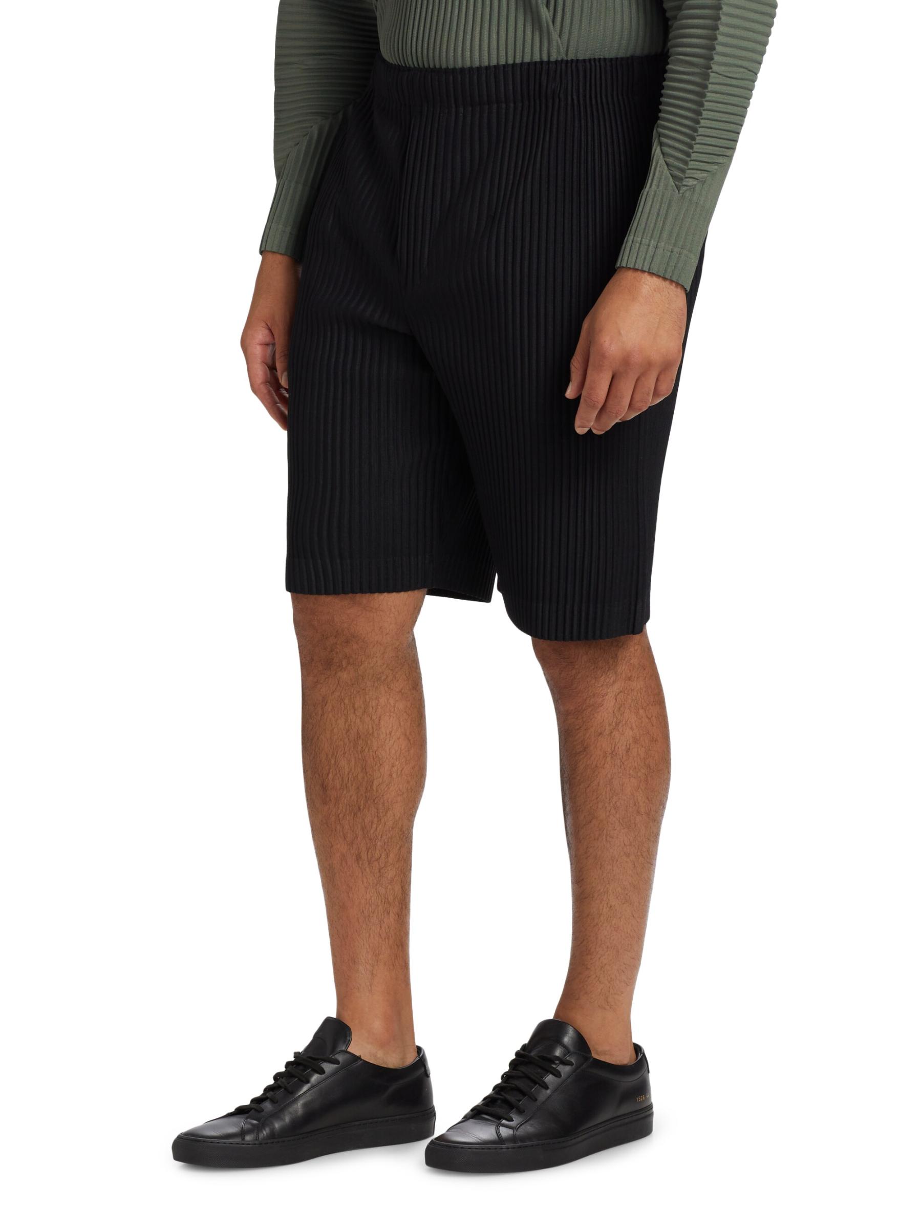 Shop Homme Plissé Issey Miyake - Monthly Colors: August Knee