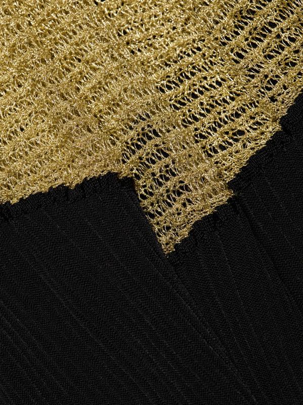 #6: فستان Roanne الطويل المحبوك من الصوف والكشمير - الذهب الأسود