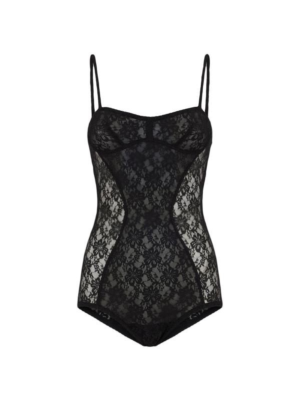 بدلة داخلية مكسوة بالدانتيل