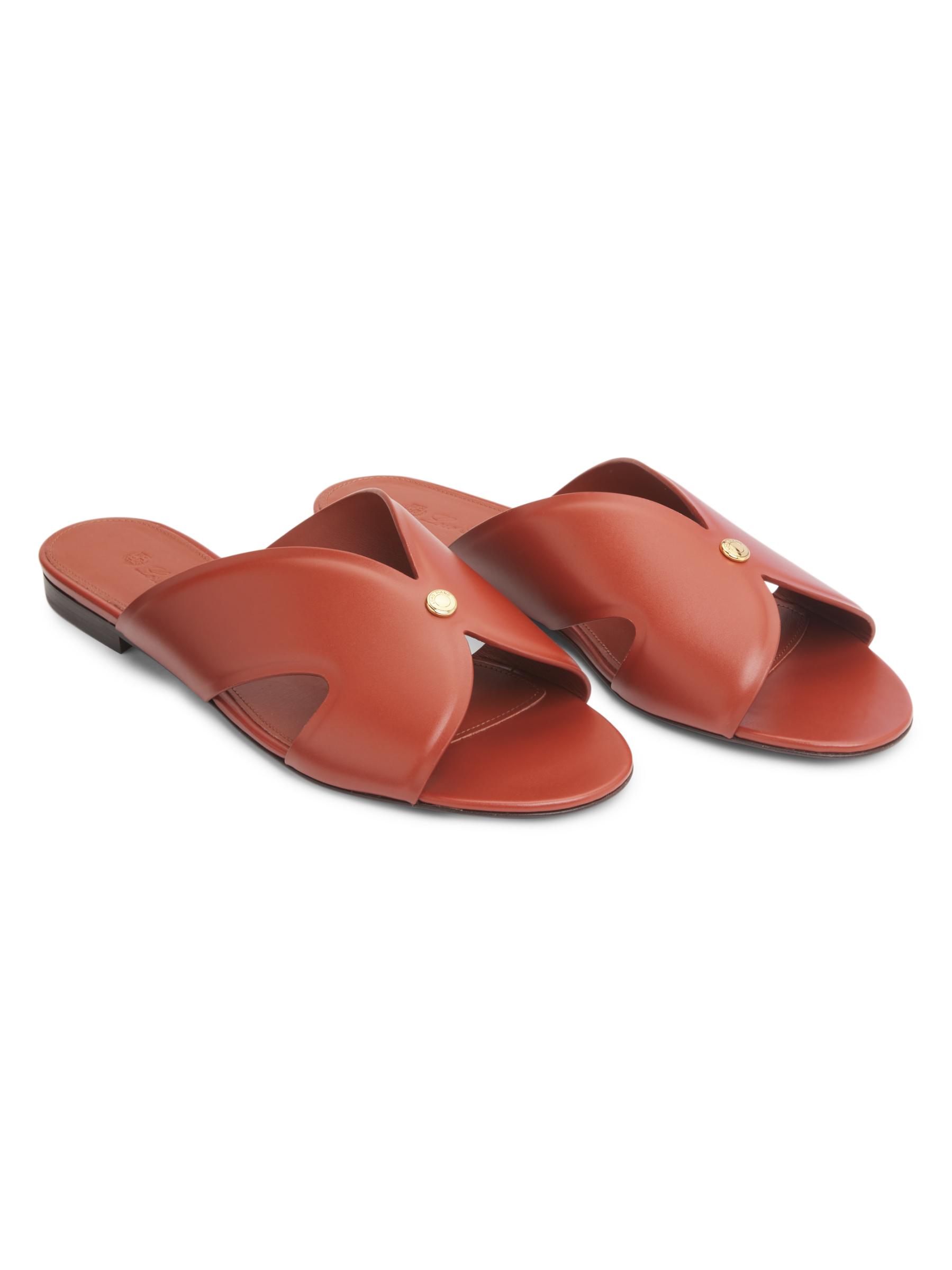 サンダル・ミュール LORO PIANA SANDALI VERA Vera Sandal Calfskin Black | Loro Piana US