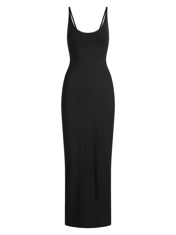 SKIMS | Saks Fifth Avenue 日本公式サイト