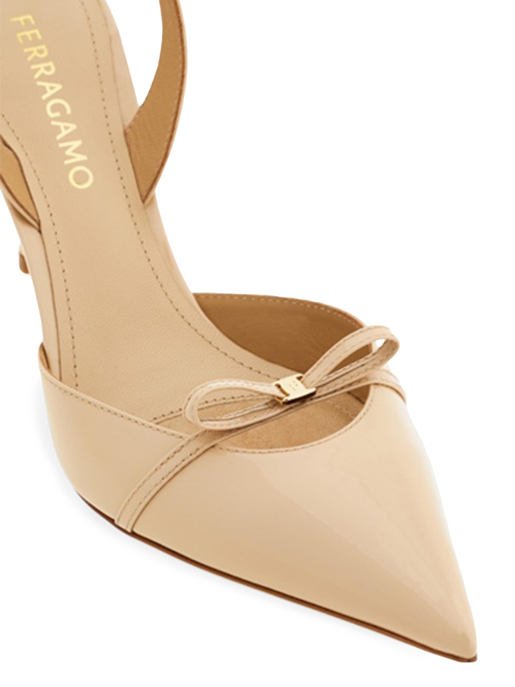 シューズ・サンダルその他 FERRAGAMO Woman Shoes Beige 01J692 781113 BISCOTTO Ferragamo Pump Shoe In Biscotto | ModeSens