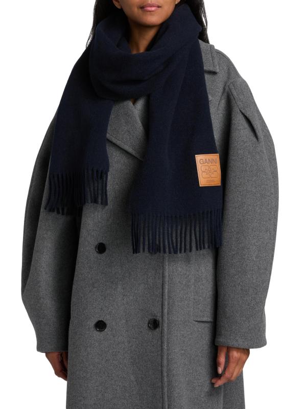 وشاح من الصوف ذو وجهين