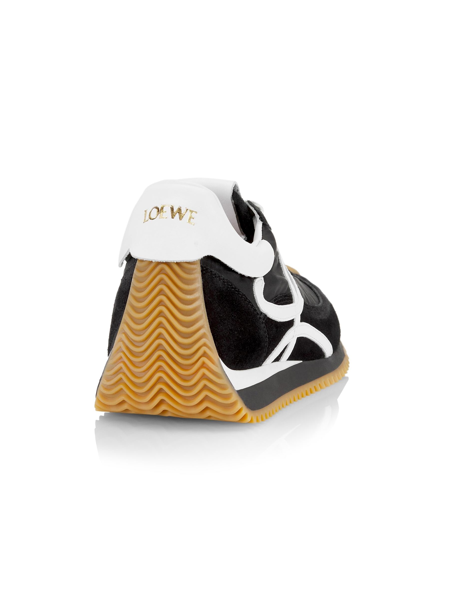 【無料郵送/関税込/正規品】 Loewe Flow Runner in Nylon and Su Flow Runner in nylon and suede Gold - LOEWE
