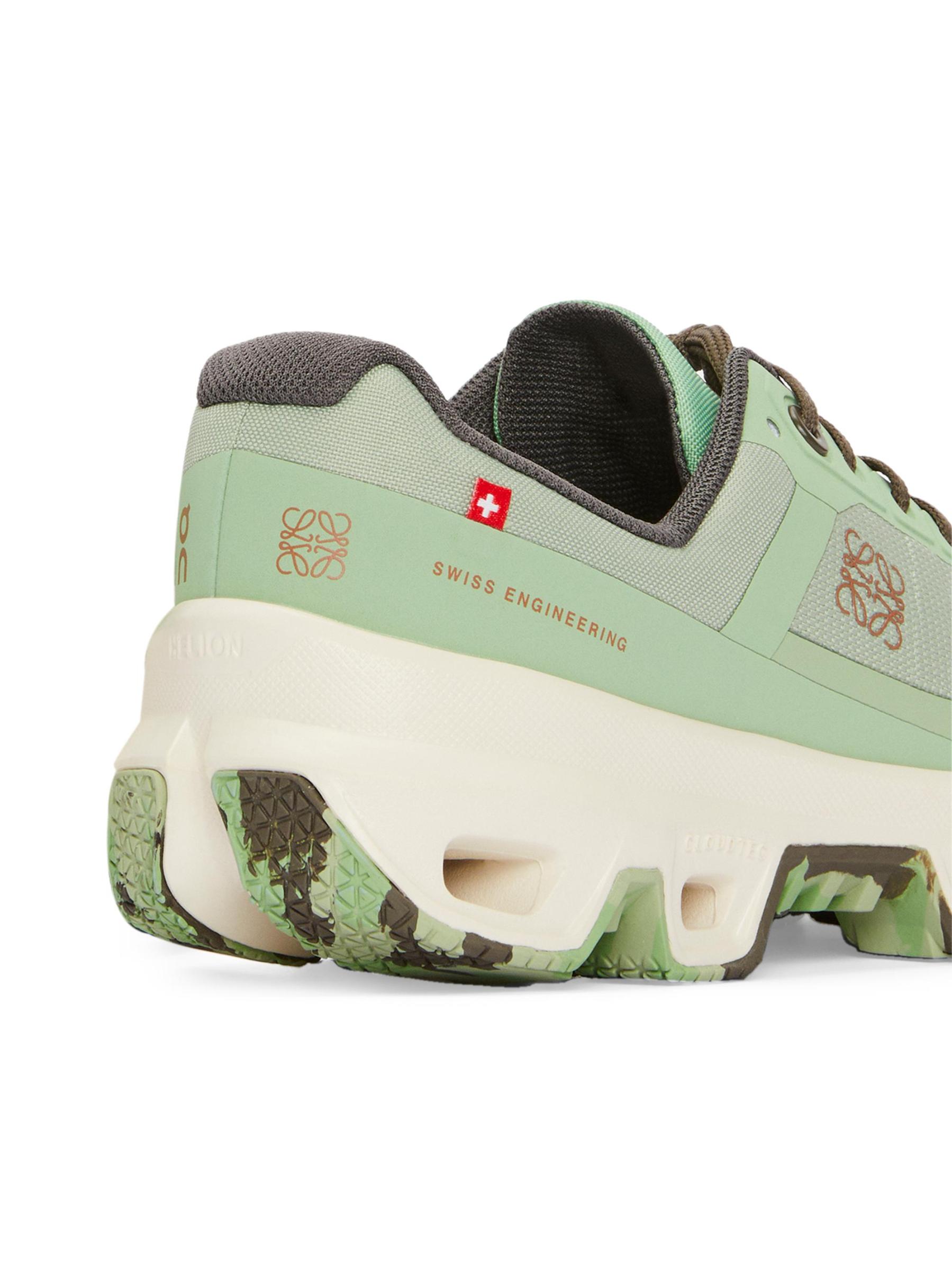 On×LOEWE Cloudventure クラウドベンチャー 写真34/63｜ロエベがスイス発「オン」とコラボ、グラデーション