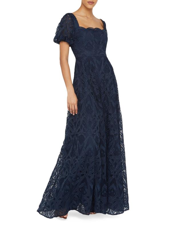 #5: فستان دومينيك من الدانتيل بأكمام منفوخة - أوديسي جراي