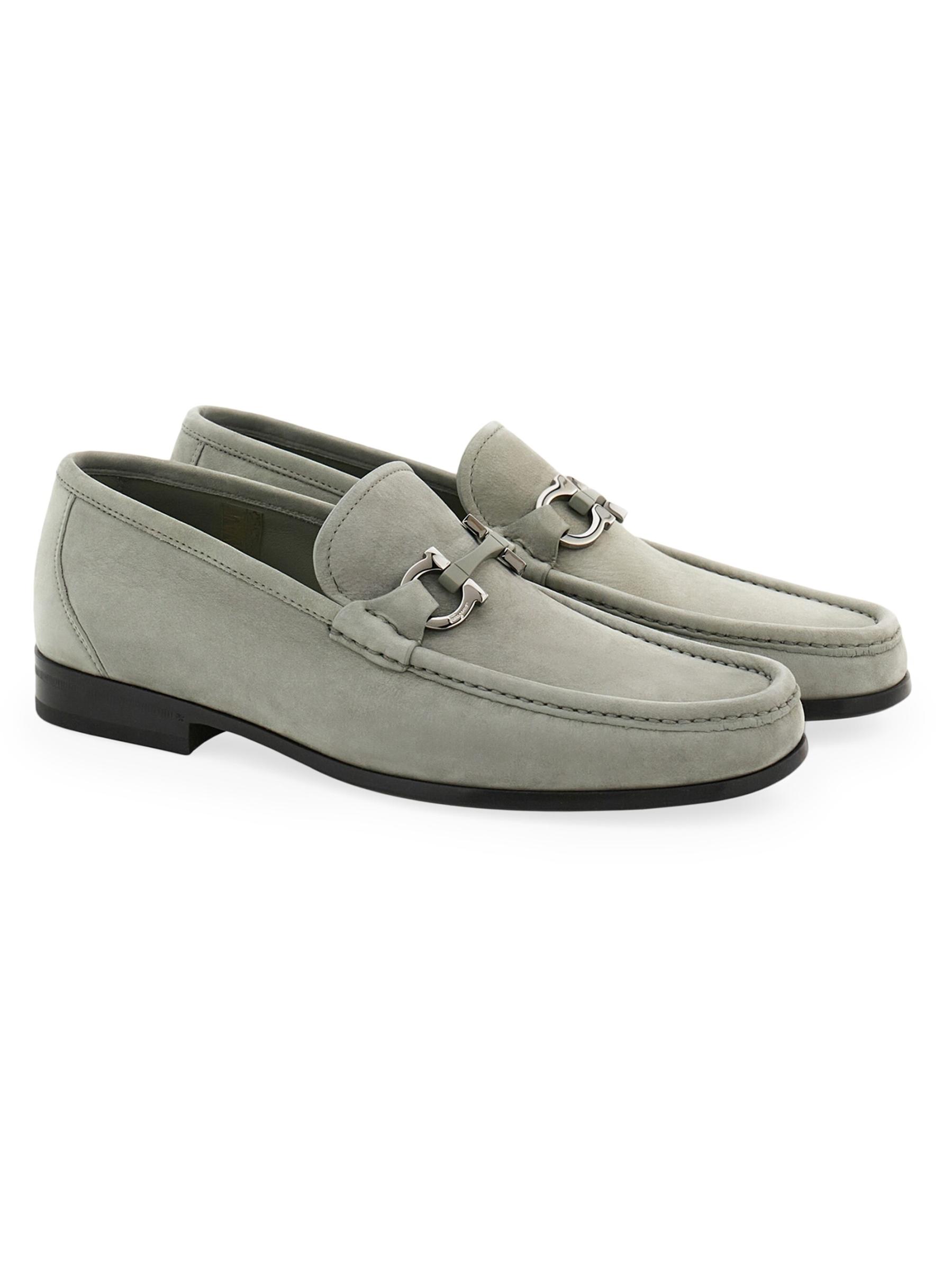 Ferragamo - ガンチーニ・ヌバック・レザー・ローファー を