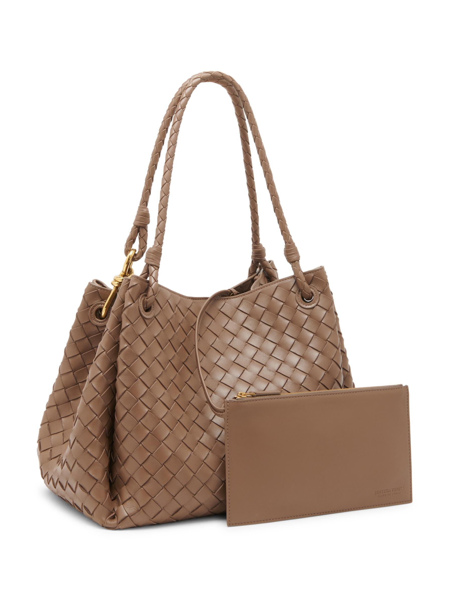 Shop Bottega Veneta - Borsa Leather Intrecciato Shoulder Bag