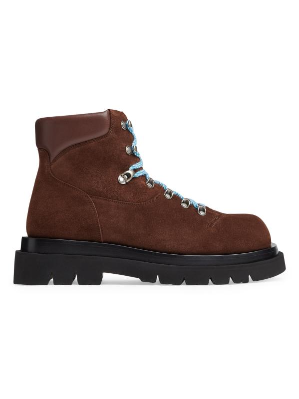 أحذية المشي من جلد الغزال