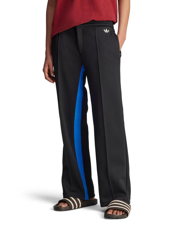 #3: بنطال بونر بيكيه تراك من اديداس × ويلز - أسود