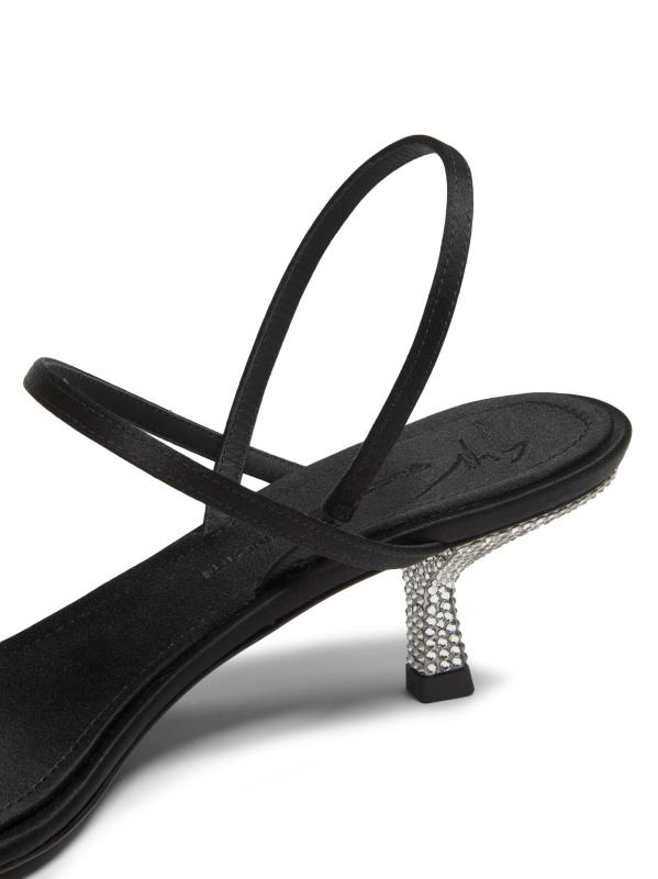 #6: صندل راسو نيرو حريري 50 ملم - أسود