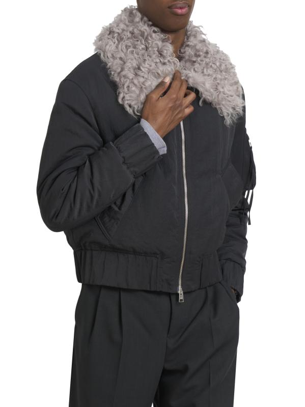 #3: جاكيت شيرلينغ بومبر - فحم الإنتراسيت