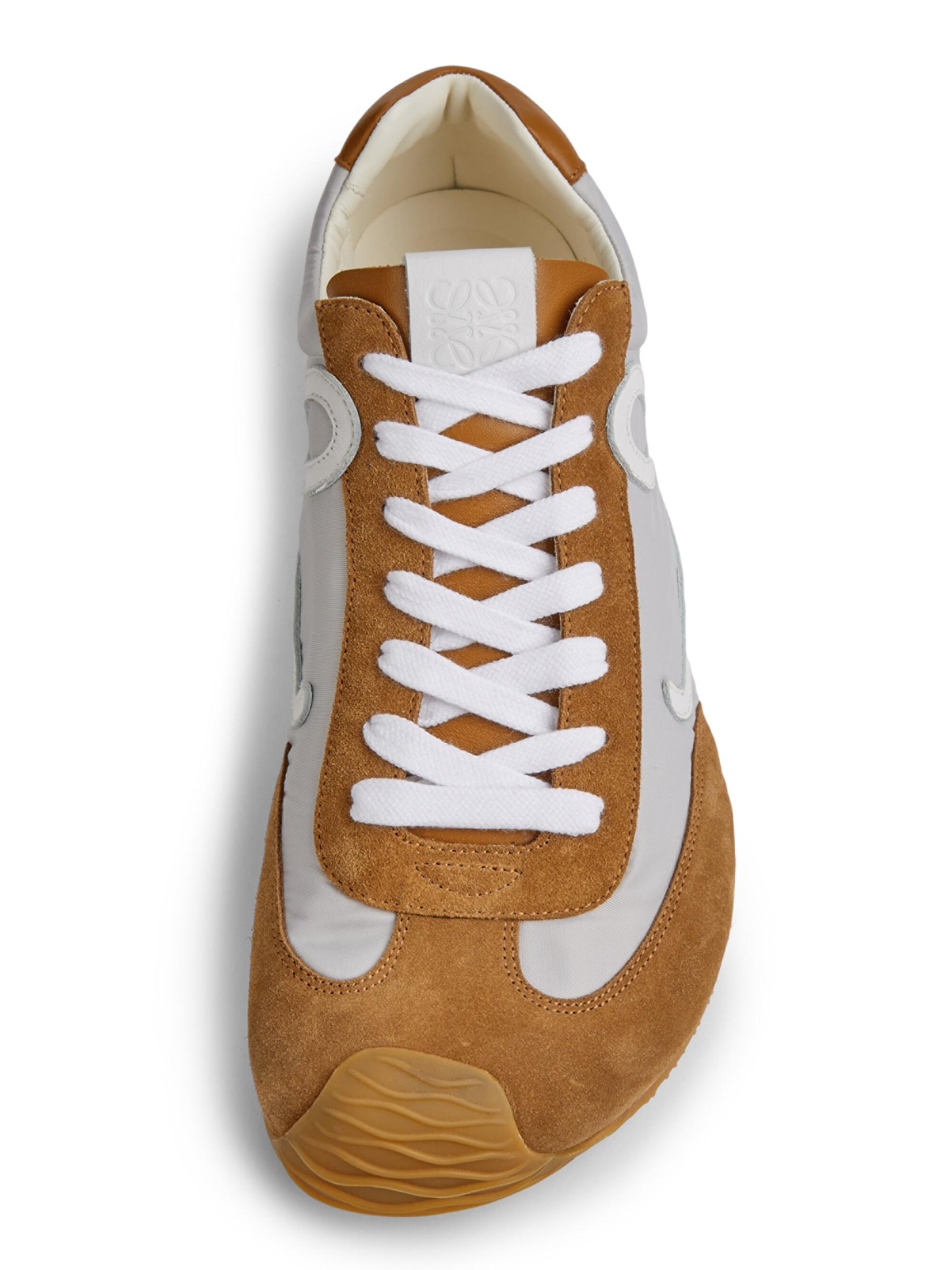 loewe ballet runner 2.0スポーツシューズ23.5cm Loewe - バレエランナー2.0スニーカー をオンライン購入 | Saks