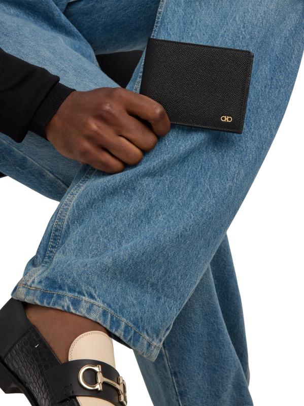 #3: محفظة Gancini ثنائية الطيات المصنوعة من الجلد الحبيبي - أسود