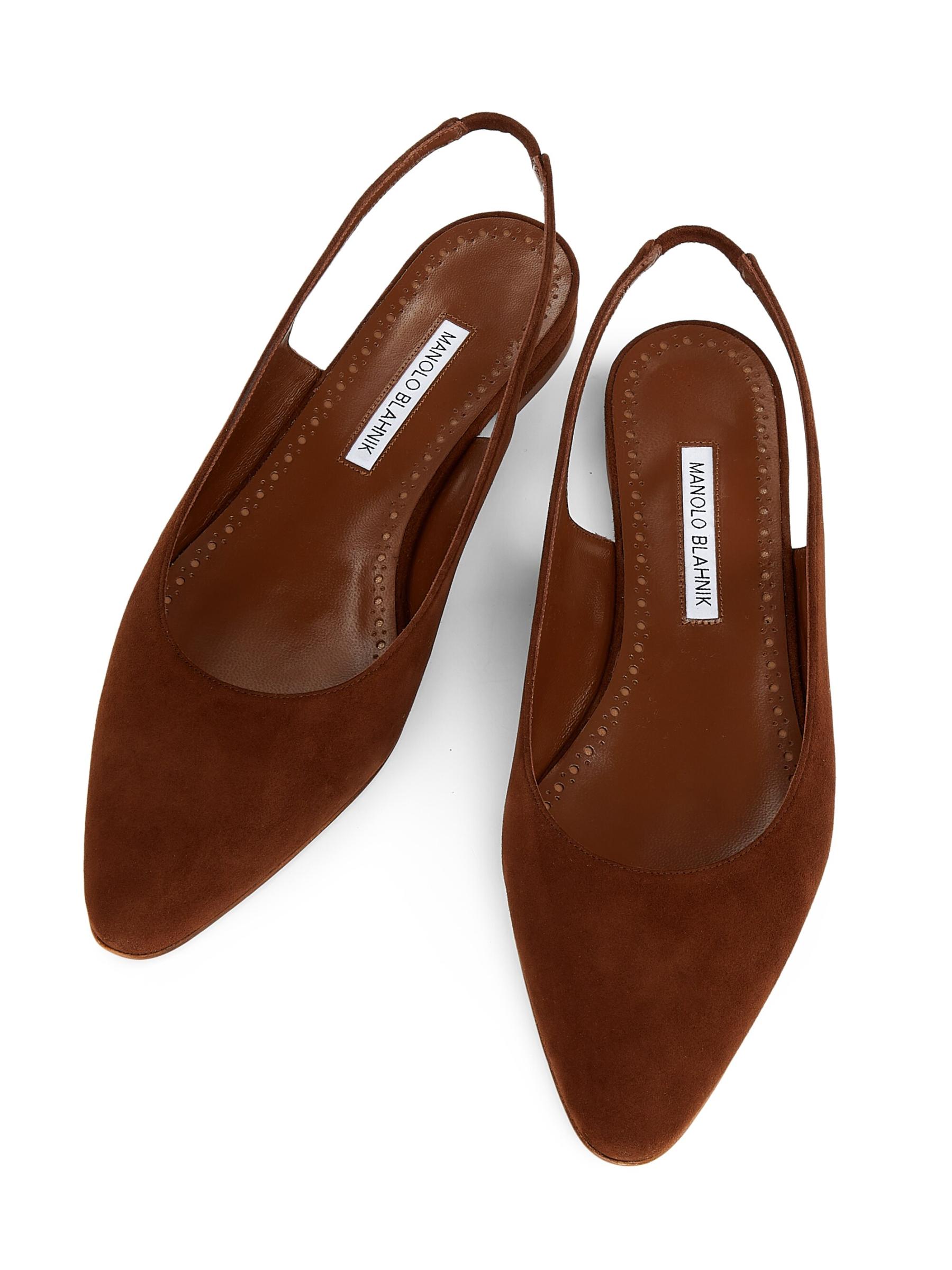 【MANOLO BLAHNIK】Sawra 10 スエード フラットシューズ Shop Manolo Blahnik - Sawra Samba Suede Slingback Flats
