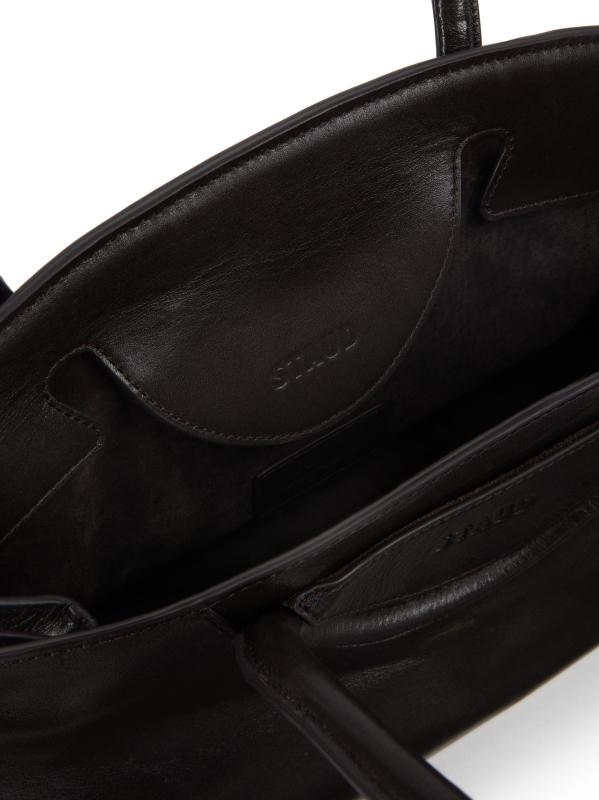 #4: حقيبة كتف من الجلد Maude - أسود