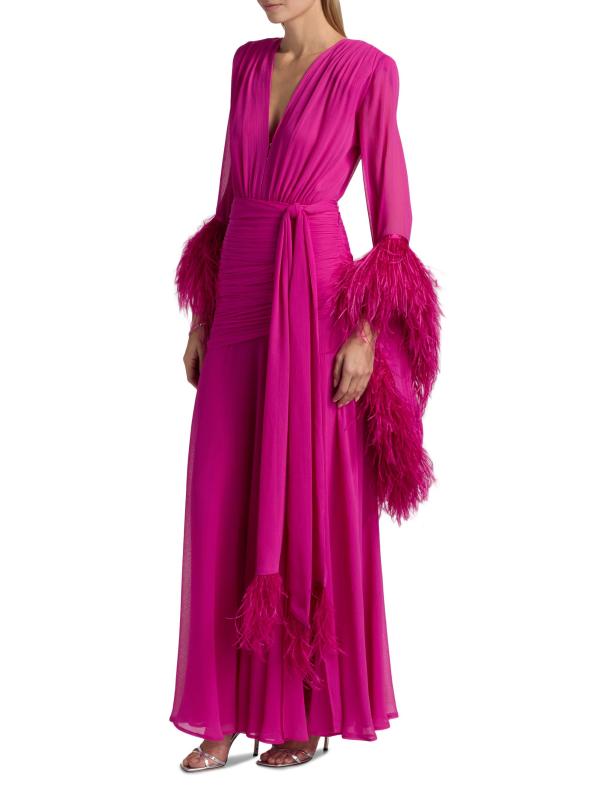 #3: فستان شيفون مزيّن بالريش من غيشا - وردي