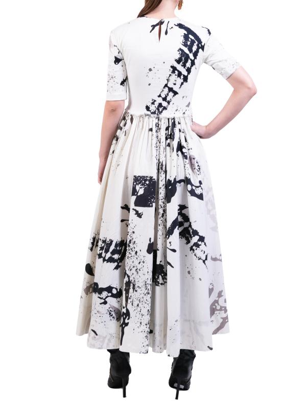 #5: فستان ماكسي من القطن القابل للتمدد بطبعة - متعدد الألوان