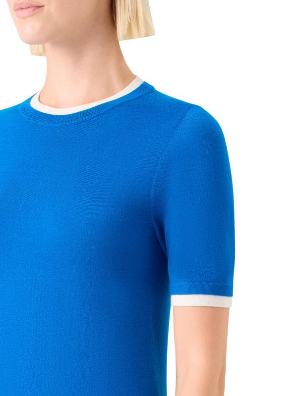 #5: سترة Trompe l
Oeil من الصوف ذات الطبقات - كريم كوبالت بلو