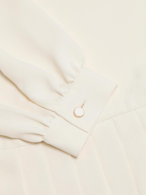 #6: فستان مرسيدس متعدد الاستخدامات مطوي - أبيض الشتاء