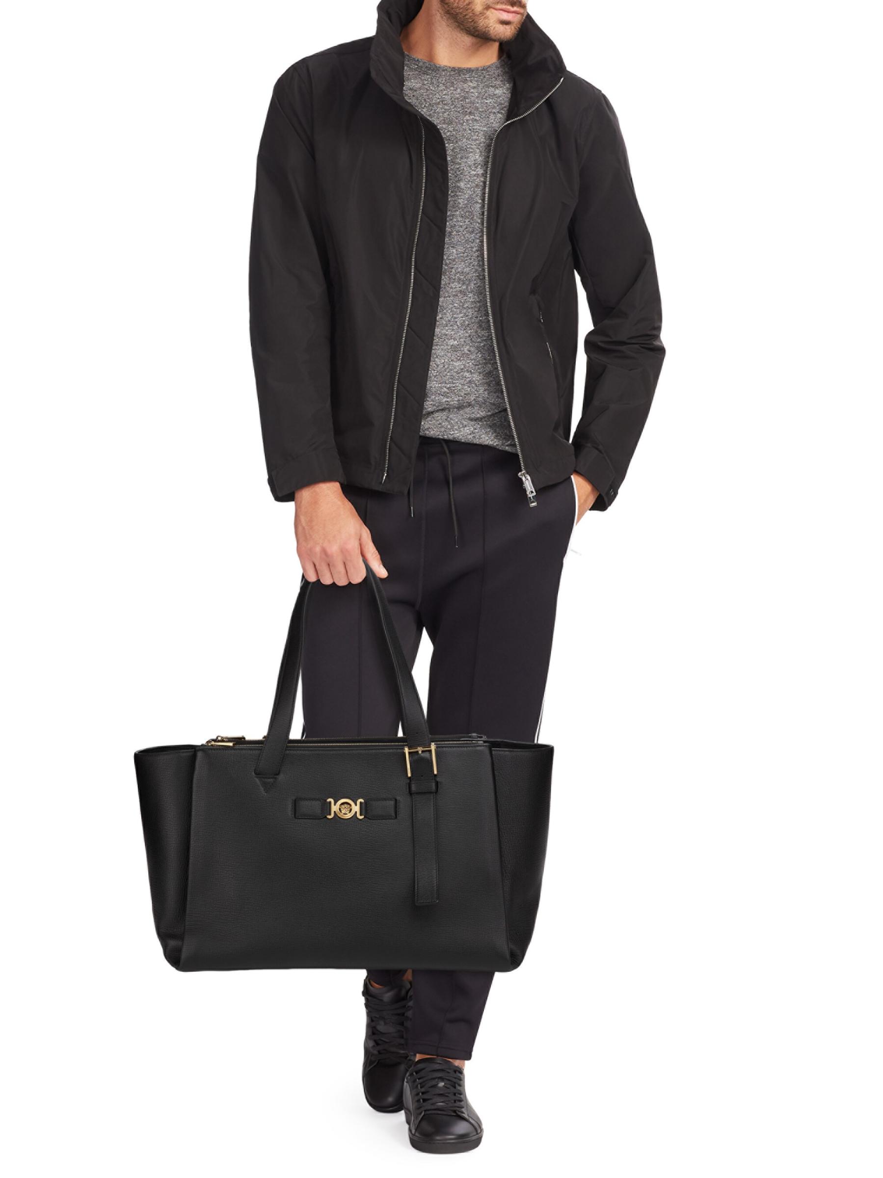 【送料&関税込】Versace Tote From Versace Logo tote bag for Women - Black in UAE | Level Shoes
