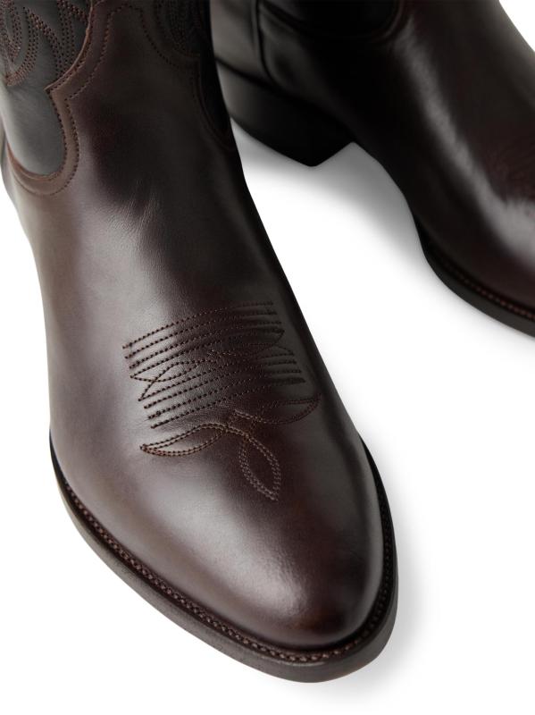 #6: أحذية جلدية غربية - حقيبة سفر باللون البني الأسود