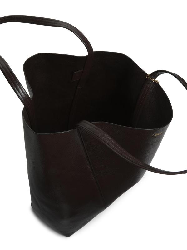 #4: حقيبة يد كبيرة من الجلد المغزلي - كول براون