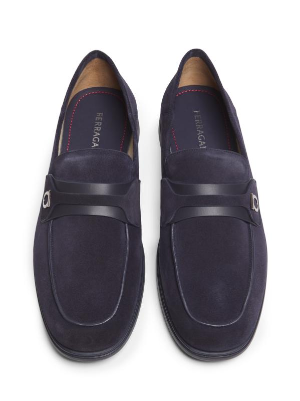 Salvatore Ferragamo フェラガモ スエード ローファー