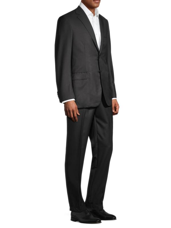 #3: بدلة صوف كلاسيكية - أسود