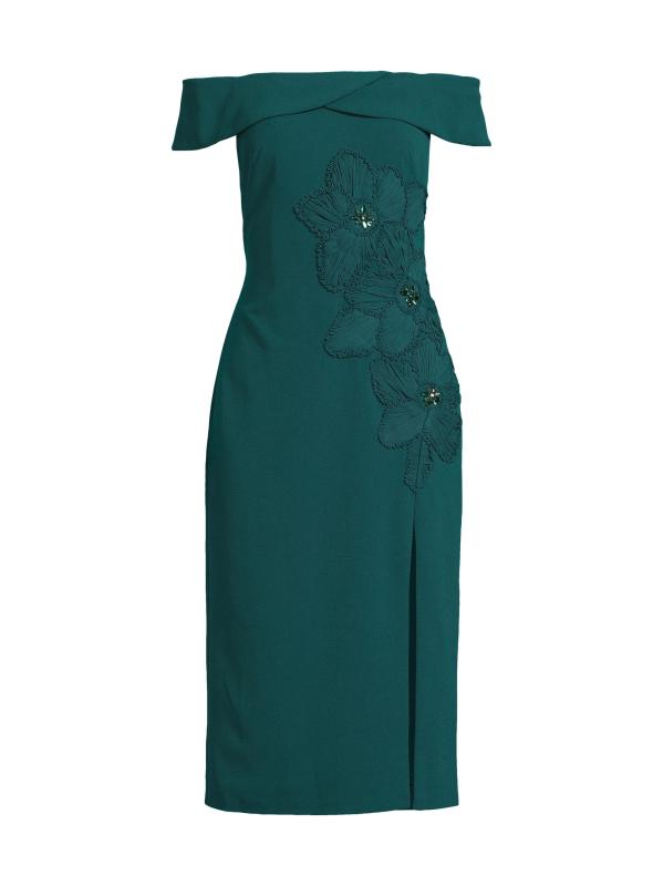 فستان كوكتيل مكشوف الكتفين مزين بالأزهار